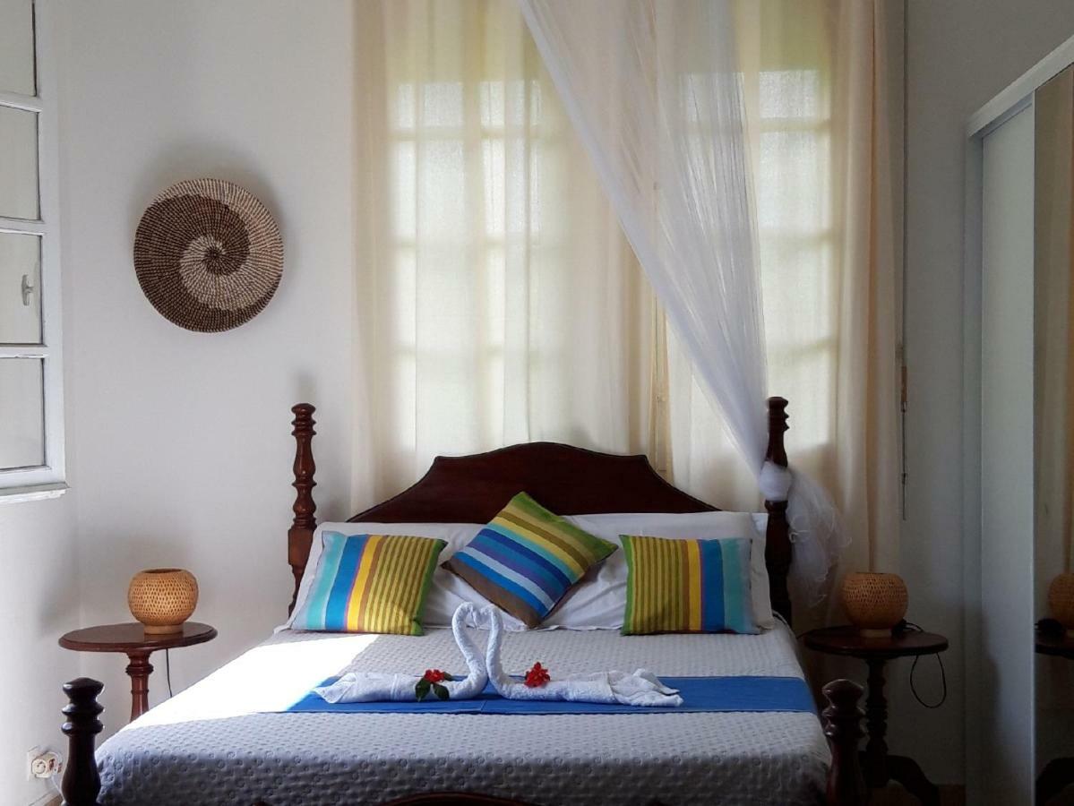Apartament Ti Cajou Baie-Mahault Zewnętrze zdjęcie